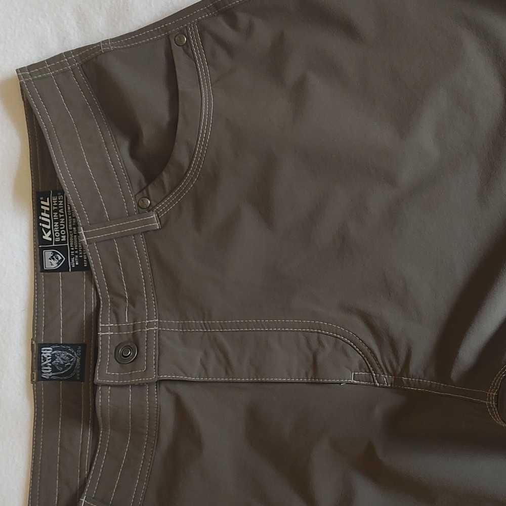 NWOT KUHL Mens 40"x30" Hiking Pants